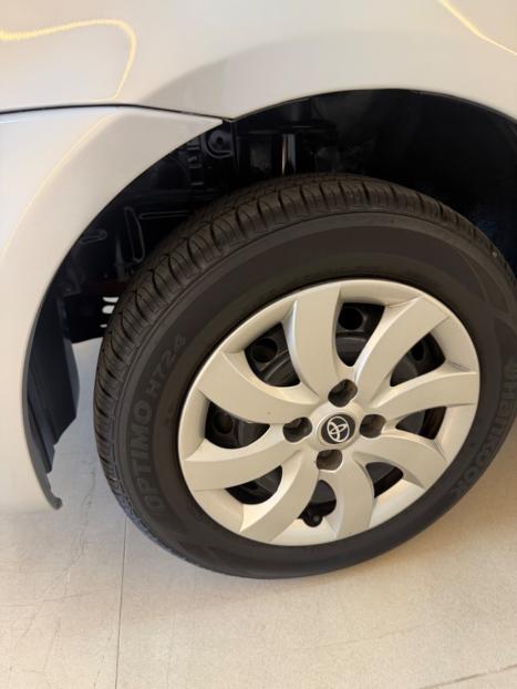 TOYOTA Etios Hatch 1.3 16V 4P FLEX, Foto 8