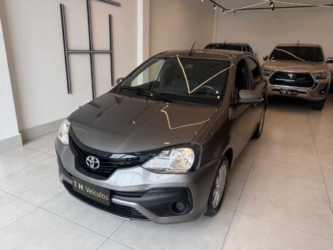 TOYOTA Etios Hatch 1.5 16V 4P FLEX X PLUS, Foto 2