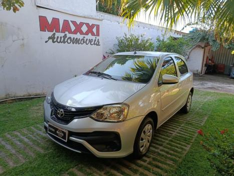 TOYOTA Etios Hatch 1.3 16V 4P FLEX X, Foto 6