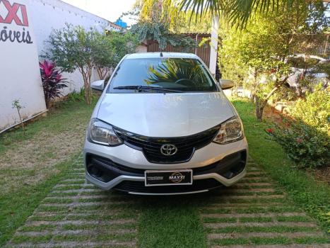 TOYOTA Etios Hatch 1.3 16V 4P FLEX X, Foto 8