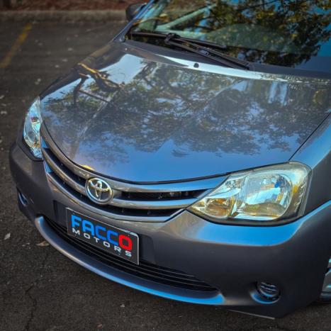 TOYOTA Etios Hatch 1.5 16V 4P FLEX XS, Foto 2