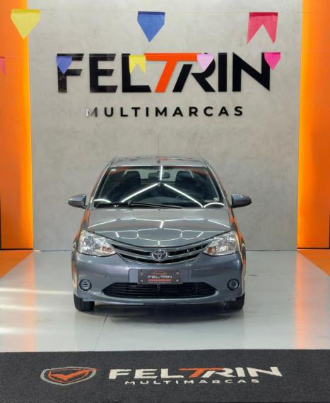 TOYOTA Etios Hatch 1.5 16V 4P FLEX XS, Foto 2