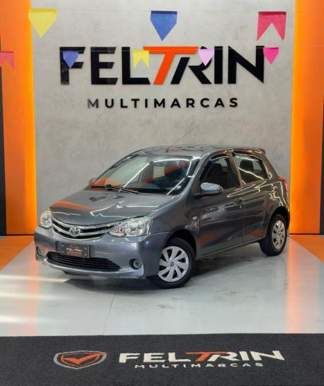 TOYOTA Etios Hatch 1.5 16V 4P FLEX XS, Foto 3