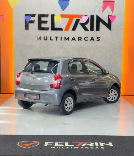 TOYOTA Etios Hatch 1.5 16V 4P FLEX XS, Foto 4