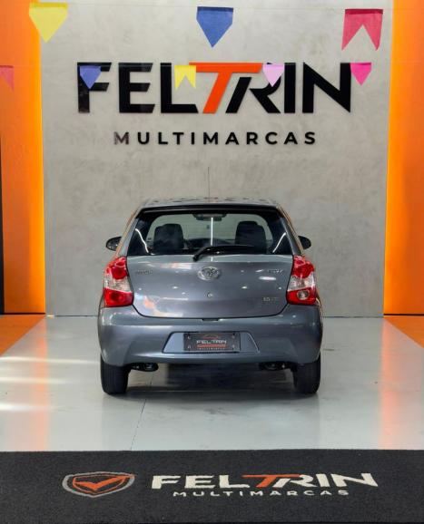 TOYOTA Etios Hatch 1.5 16V 4P FLEX XS, Foto 5