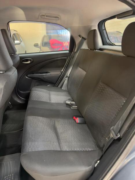 TOYOTA Etios Hatch 1.5 16V 4P FLEX XS, Foto 7