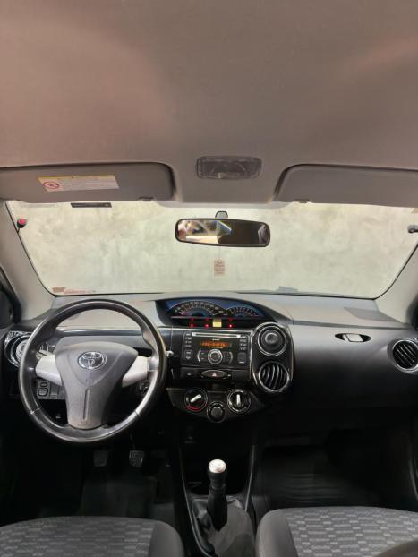 TOYOTA Etios Hatch 1.5 16V 4P FLEX XS, Foto 8