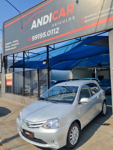 TOYOTA Etios Hatch 1.5 16V 4P FLEX XLS, Foto 1