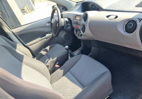 TOYOTA Etios Hatch 1.5 16V 4P FLEX XLS, Foto 9