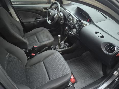 TOYOTA Etios Hatch 1.5 16V 4P FLEX XLS, Foto 10
