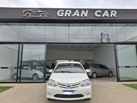TOYOTA Etios Hatch 1.3 16V 4P FLEX X, Foto 1