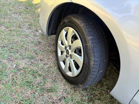 TOYOTA Etios Hatch 1.3 16V 4P FLEX XS, Foto 7