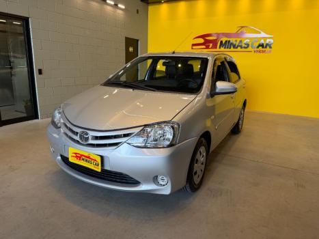 TOYOTA Etios Hatch 1.5 16V 4P FLEX XS, Foto 4