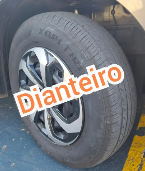 TOYOTA Etios Hatch 1.3 16V 4P FLEX X AUTOMÁTICO, Foto 9