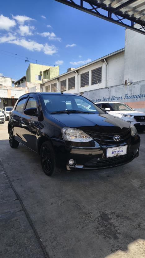 TOYOTA Etios Hatch 1.3 16V 4P FLEX X, Foto 5
