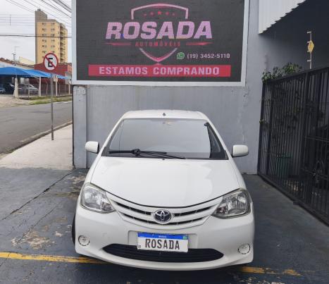 TOYOTA Etios Hatch 1.3 16V 4P FLEX XS, Foto 2