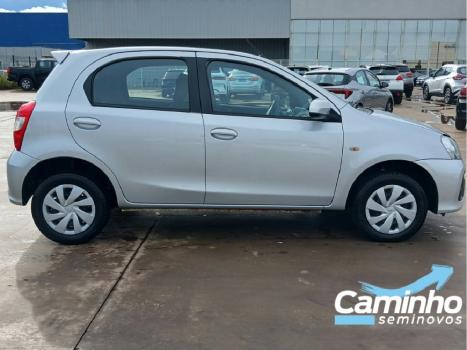 TOYOTA Etios Hatch 1.5 16V 4P FLEX XS AUTOMÁTICO, Foto 4