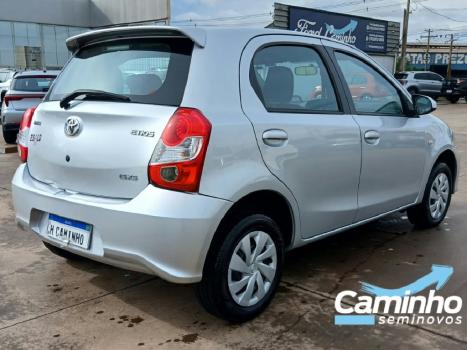 TOYOTA Etios Hatch 1.5 16V 4P FLEX XS AUTOMÁTICO, Foto 5