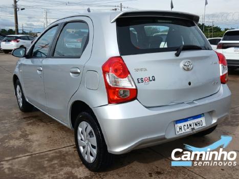 TOYOTA Etios Hatch 1.5 16V 4P FLEX XS AUTOMÁTICO, Foto 7