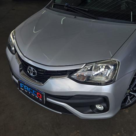 TOYOTA Etios Sedan 1.5 16V 4P FLEX PLATINUM AUTOMTICO, Foto 2