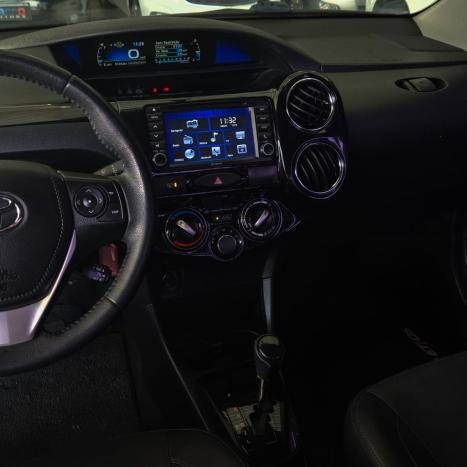TOYOTA Etios Sedan 1.5 16V 4P FLEX PLATINUM AUTOMTICO, Foto 12