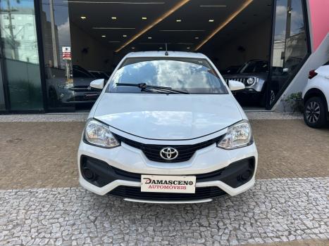 TOYOTA Etios Sedan 1.5 16V 4P FLEX XS AUTOMTICO, Foto 1