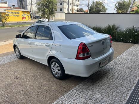 TOYOTA Etios Sedan 1.5 16V 4P FLEX XS AUTOMTICO, Foto 5