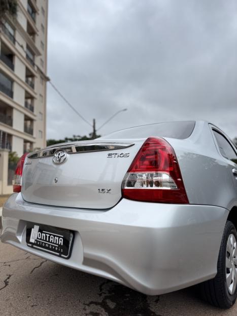 TOYOTA Etios Sedan 1.5 16V 4P FLEX X AUTOMTICO, Foto 6