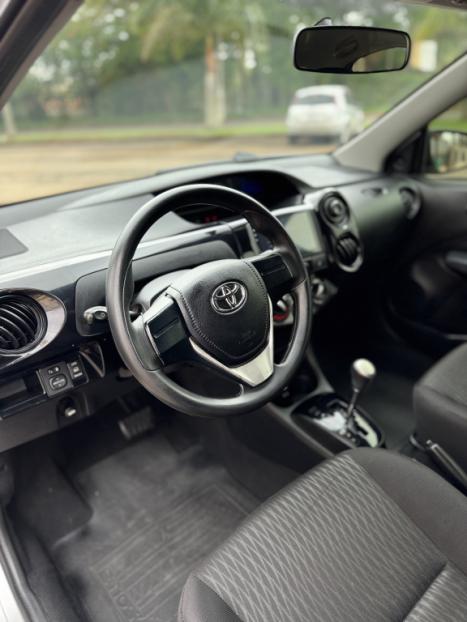 TOYOTA Etios Sedan 1.5 16V 4P FLEX X AUTOMTICO, Foto 9