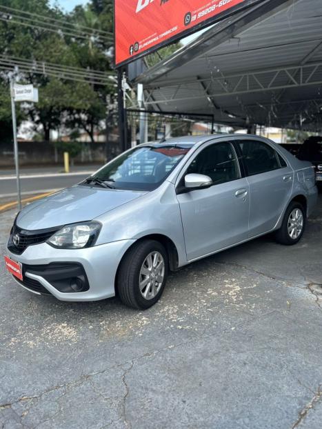 TOYOTA Etios Sedan 1.5 16V 4P FLEX X PLUS, Foto 2