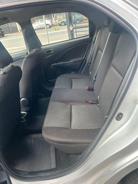 TOYOTA Etios Sedan 1.5 16V 4P FLEX X PLUS, Foto 9