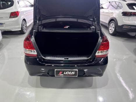 TOYOTA Etios Sedan 1.5 16V 4P FLEX PLATINUM AUTOM�TICO, Foto 8