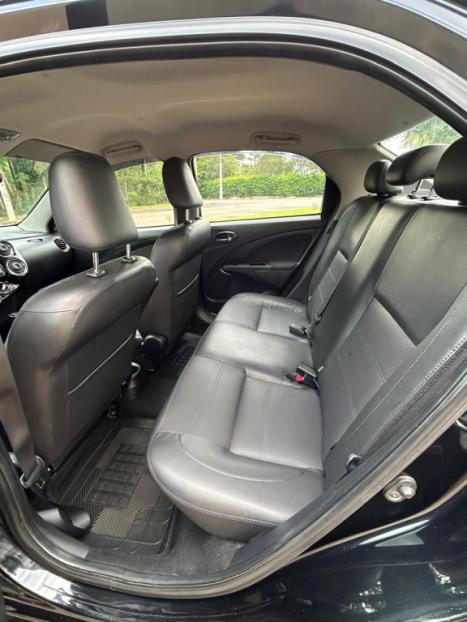 TOYOTA Etios Sedan 1.5 16V 4P FLEX PLATINUM AUTOM�TICO, Foto 8