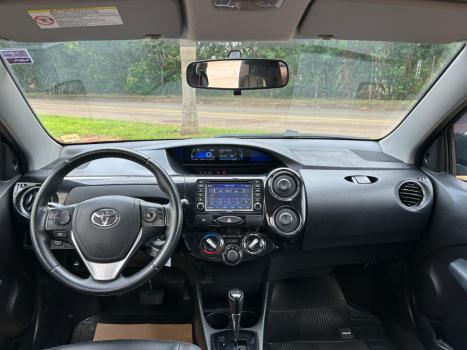 TOYOTA Etios Sedan 1.5 16V 4P FLEX PLATINUM AUTOM�TICO, Foto 9