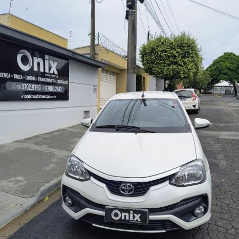 TOYOTA Etios Sedan 1.5 16V 4P FLEX PLATINUM AUTOM�TICO, Foto 2