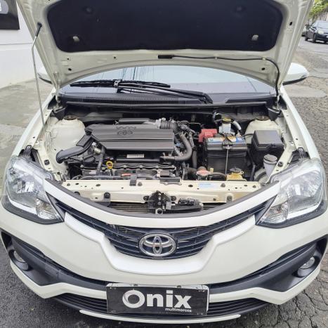 TOYOTA Etios Sedan 1.5 16V 4P FLEX PLATINUM AUTOM�TICO, Foto 11