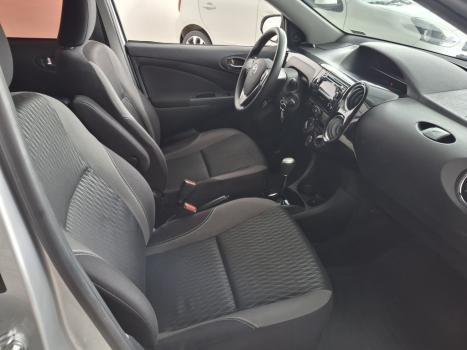 TOYOTA Etios Sedan 1.5 16V 4P FLEX XS AUTOM�TICO, Foto 5