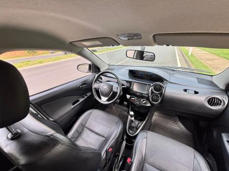 TOYOTA Etios Sedan 1.5 16V 4P FLEX PLATINUM, Foto 5