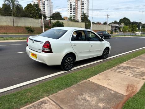 TOYOTA Etios Sedan 1.5 16V 4P FLEX PLATINUM, Foto 8