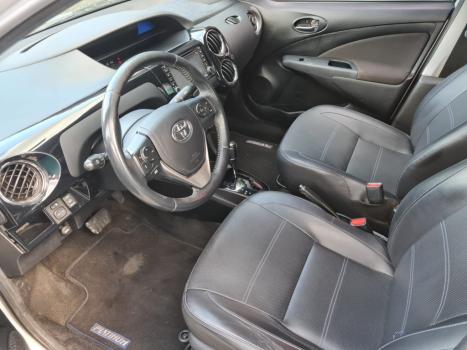 TOYOTA Etios Sedan 1.5 16V 4P FLEX PLATINUM AUTOM�TICO, Foto 9