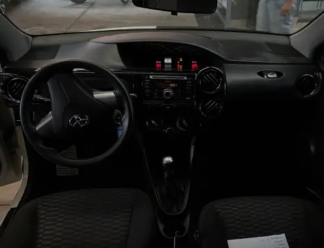 TOYOTA Etios Sedan 1.5 16V 4P FLEX XS, Foto 6