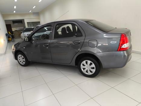 TOYOTA Etios Sedan 1.5 16V 4P FLEX X, Foto 3