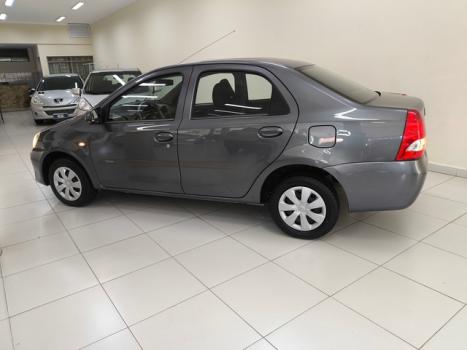 TOYOTA Etios Sedan 1.5 16V 4P FLEX X, Foto 4