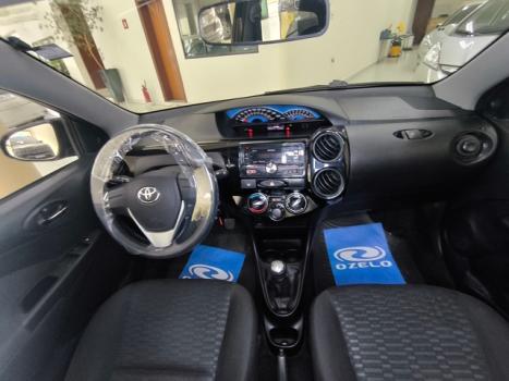 TOYOTA Etios Sedan 1.5 16V 4P FLEX X, Foto 27