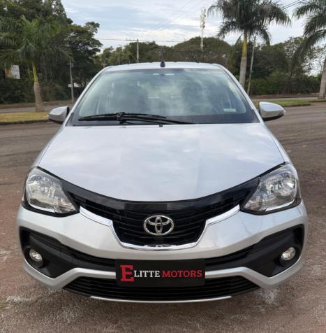 TOYOTA Etios Sedan 1.5 16V 4P FLEX PLATINUM AUTOM�TICO, Foto 3