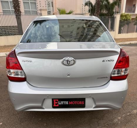TOYOTA Etios Sedan 1.5 16V 4P FLEX PLATINUM AUTOM�TICO, Foto 6