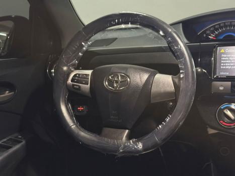 TOYOTA Etios Sedan 1.5 16V 4P FLEX XLS, Foto 4