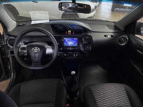 TOYOTA Etios Sedan 1.5 16V 4P FLEX XLS, Foto 6