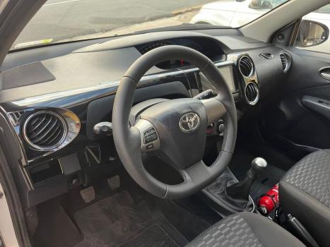 TOYOTA Etios Sedan 1.5 16V 4P FLEX XLS, Foto 7