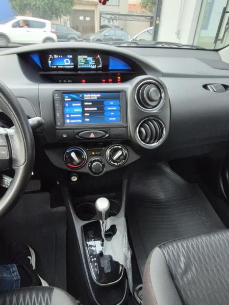 TOYOTA Etios Sedan 1.5 16V 4P FLEX X PLUS AUTOM�TICO, Foto 8